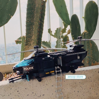 Đồ chơi lắp ráp, xếp hình: Trực thăng vận tải diều hâu đen - Qman 1928 (473 chi tiết)