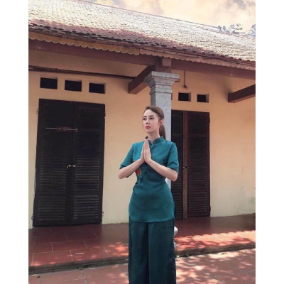 ĐỒ LAM ĐI CHÙA Mẫu Cổ Tàu Thêu Hoa