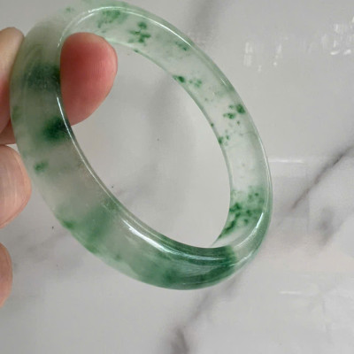 Vòng Tay Nữ Bản Hẹ Đá Mã Não DuLong Trắng Xanh Rong Biển Bông Trong Bóng Đẹp Ni Ni 57mm Cao 12mm Dầy 7mm Nữ 54kg - 58kg đeo tay xinh rẻ đẹp món quà tặng ý nghĩa ạ 