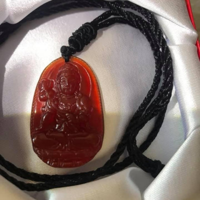 MẶT ĐẠI THẾ CHÍ MÃ NÃO ĐỎ ĐỘ NỮ TUỔI NGỌ 