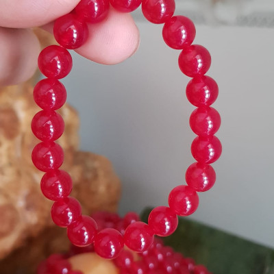 Vòng tay nữ đá mã não đỏ hạt 8mm tươi đậm bóng đẹp Nữ mệnh hỏa mệnh thổ đeo đẹp xinh xinh tay Vòng màu này Nữ lớn nhỏ bé đeo được hết đeo vòng đỏ cho may mắn cả năm xinh đẹp tay ạ