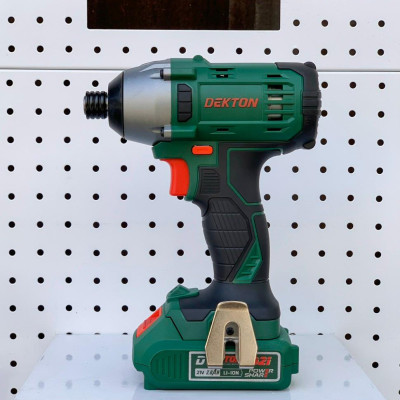MÁY SIẾT VÍT KHÔNG CHỔI THAN DÙNG PIN 18-21V DEKTON D21-CV180N - HÀNG CHÍNH HÃNG