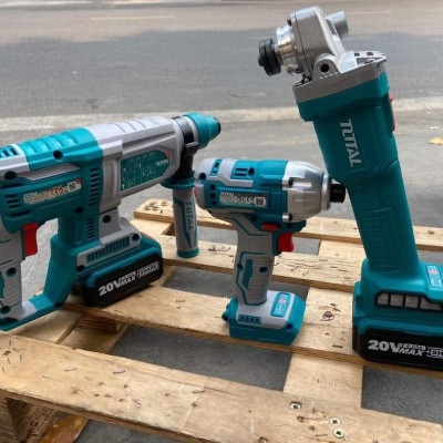 BỘ COMBO 3 MÁY KHOAN ĐỘNG LỰC, MÁY MÀI GÓC VÀ MÁY SIẾT  VÍT DÙNG PIN 20V (2 pin  4.0Ah & 1 sạc) TOTAL TOSLI2301510 - HÀNG CHÍNH HÃNG
