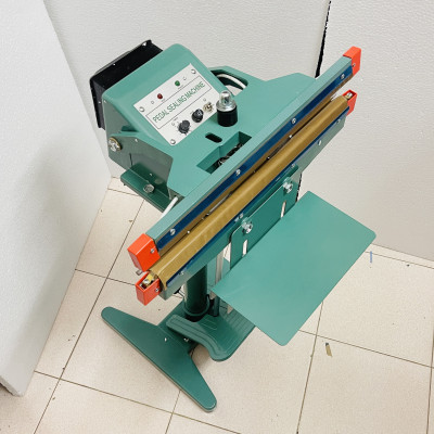 Máy hàn miệng túi dập chân PSF-650. 8mm gia nhiệt 2 hàm có giá đỡ