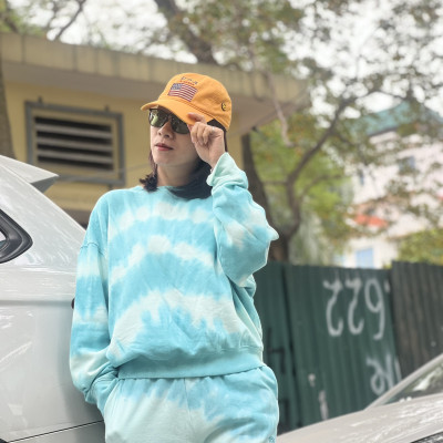 Bộ nỉ Victoria Secret màu xanh loang unisex mềm mịn, thoải mái cho vận động thể thao và phù hợp cả mặc nhà