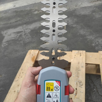 MÁY CẮT HÀNG RÀO DÙNG PIN LITHIUM 12V TOTAL TSTLI1201 - HÀNG CHÍNH HÃNG