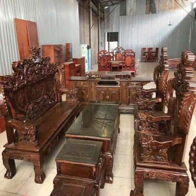 Bộ Bàn Ghế Nghê Đỉnh Rồng Phương Gỗ Mun Đuôi Công