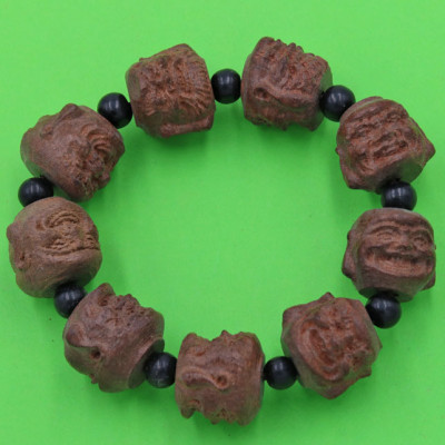 Vòng tay hạt chuỗi thập bát la hán thần mộc