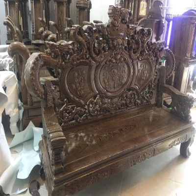 Bộ Bàn Ghế Nghê Đỉnh Rồng Phương Gỗ Mun Đuôi Công