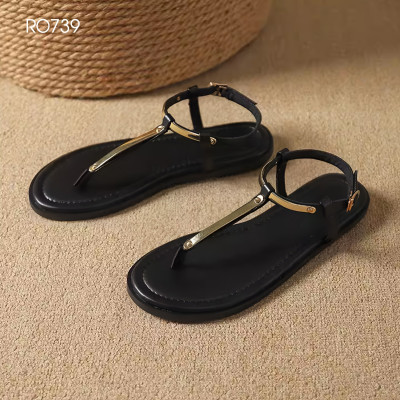 Sandal nữ quai xuôi, đế bệt ROSATA RO739 - 2p - Đen, Trắng - BKSTORE