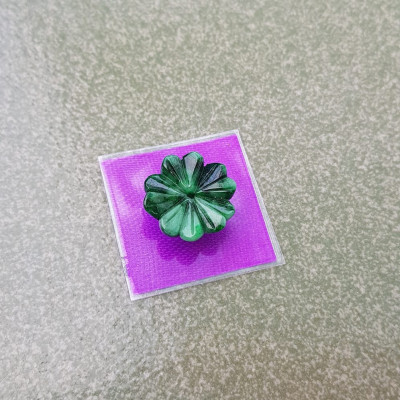 Mặt dây chuyền Bông Mai Trái Tim Đá cẩm thạch tự nhiên Xanh Lý sơn thủy Size 14mm x dầy 4mm Chất liệu Đá cẩm thạch tự nhiên Xanh Lý sơn thủy đẹp Hợp nữ mệnh thủy mộc bọc vàng đeo đẹp ạ