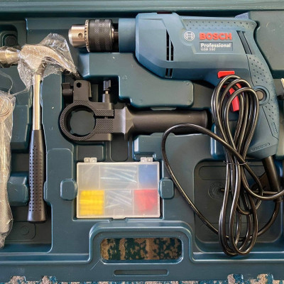 MÁY KHOAN ĐỘNG LỰC 550W 13MM BOSCH GSB 550 (BỘ SET VALY 122 MÓN PHỤ KIỆN XL) - HÀNG CHÍNH HÃNG