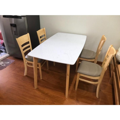 Bộ bàn ăn cabin mặt đá màu tự nhiên 1m4 + 4 ghế cabin  Thương hiệu Nội Thất Bình Long 