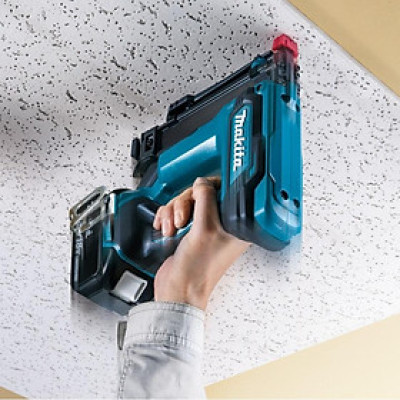 MÁY BẮN ĐINH GHIM DÙNG PIN (18V) (100 CÁI) MAKITA DST421RFE (1 ĐẾ SẠC PIN 02 PIN 18V 3.0AH) - HÀNG CHÍNH HÃNG