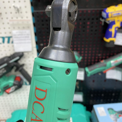 MÁY SIẾT CỜ LÊ DÙNG PIN 12V/2AH*2 DCA ADPB02-10EK - HÀNG CHÍNH HÃNG