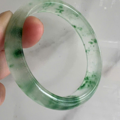 Vòng Tay Nữ Bản Hẹ Đá Mã Não DuLong Trắng Xanh Rong Biển Bông Trong Bóng Đẹp Ni Ni 57mm Cao 12mm Dầy 7mm Nữ 54kg - 58kg đeo tay xinh rẻ đẹp món quà tặng ý nghĩa ạ 