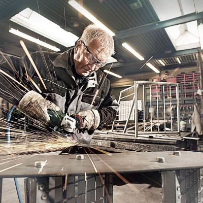 Máy Mài Góc Khí Nén Metabo DW 125