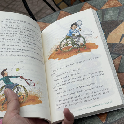 [Sách có in màu minh họa] Combo 2c GIÁO SƯ S – GIÁO SƯ S VÀ ÔNG VUA NGHIỆN GAME – GIÁO SƯ S VÀ CẶP KÍNH NÃO BỊ ĐÁNH CẮP - Erich Scherder - Fred Diks - Mariella van de Brianeek - NXB Kim Đồng