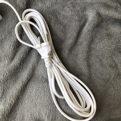 Ổ cắm Điện Quang ĐQ 003A-04 (6 lỗ 3 chấu dây 5 mét)