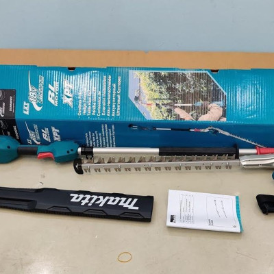 MÁY TỈA HÀNG RÀO DÙNG PIN(500MM/BL)(18V) MAKITA DUN500WZ (KHÔNG KÈM PIN VÀ SẠC) - HÀNG CHÍNH HÃNG