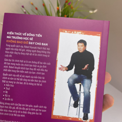 (Tác giả bộ sách Dạy Con Làm Giàu) LỢI THẾ BẤT CÔNG (unfair advantage) – Sức mạnh của giáo dục tài chính - Robert T.Kiyosaki – NXB Trẻ