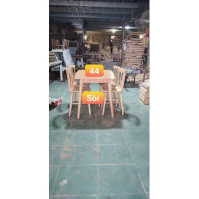 Bàn ăn sồi nga trắng 100% miễn phí vận chuyển nội thành