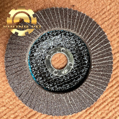 Nhám xếp nâu-ráp xếp nâu Hồ Phát đường kính 100mm 72 lá nhám (Gía đã bao gồm VAT)