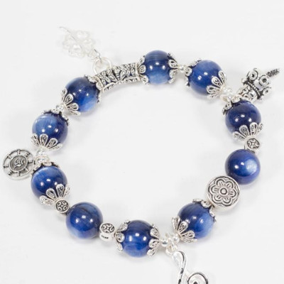 Vòng Đá Kyanite Phối Charm Nốt Nhạc Bạc Ngọc Quý Gemstones