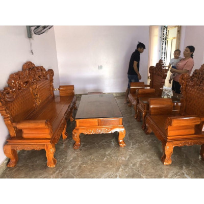 Bộ bàn ghế Hoàng Gia gỗ gõ đỏ