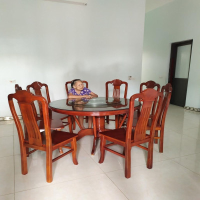 Bàn Ăn Tròn Thọ Cân 6 Ghế Gỗ Hương Đá