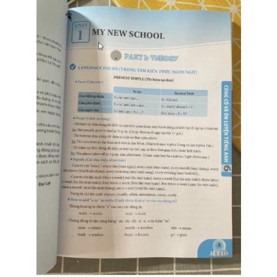 Sách - Củng cố và ôn luyện Tiếng Anh 6 - Biên soạn theo Chương trình giáo dục phổ thông mới