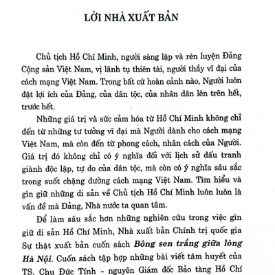 Bông sen trắng giữa lòng Hà Nội 