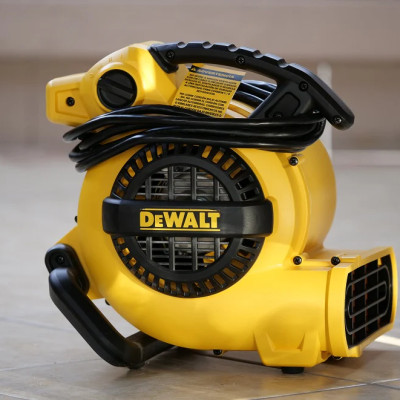 Máy thổi khô thảm, sàn Dewalt DXAM2250 130W- HÀNG CHÍNH HÃNG