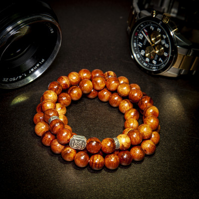 Vòng phong thủy nam Gỗ Huyết Long thiên nhiên mix bạc 925 VN013