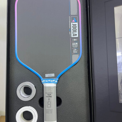 ￼Vợt Pickleball JOOLA Perseus Pro IV Summer Daze Limited Edition – Chính Hãng, Bản Giới Hạn (giao màu ngẫu nhiên )