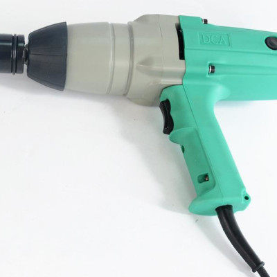 3/4inch Máy vặn bu lông 620W DCA APB22C