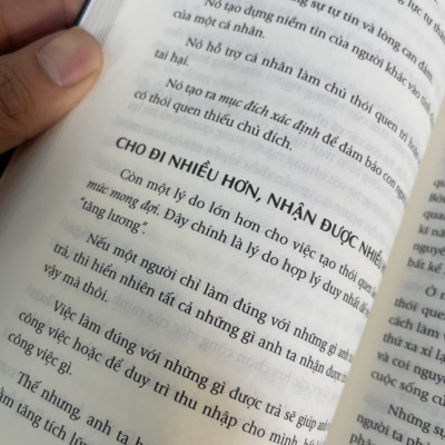 CHÌA KHOÁ VẠN NĂNG - Mở Khóa Bí Mật Trong Thành Công Của Napoleon Hill - Napoleon Hill (tác giả cuốn Nghĩ Giàu Làm Giàu) – Lê Bảo Duy dịch – Tân Việt – NXB Dân Trí – Bìa mềm