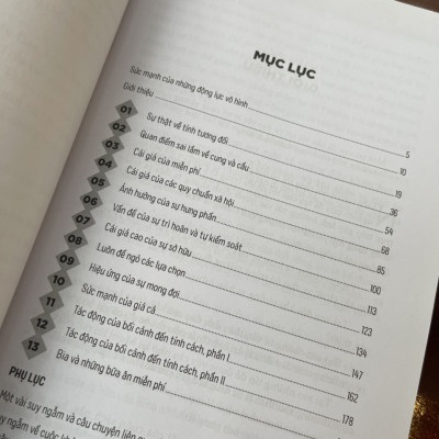 [New York Time Bestseller] PHI LÝ TRÍ – Khám phá những động lực vô hình ẩn sau những quyết định của con người – Dan Ariely – Hồng Lê và Phương Lan dịch – Alphabooks – NXB Lao Động (bìa mềm)