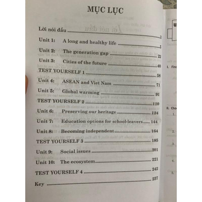 Sách - Đề Kiểm Tra Tiếng Anh 11 (Bám Sát SGK Tiếng Anh 11 Global Success)