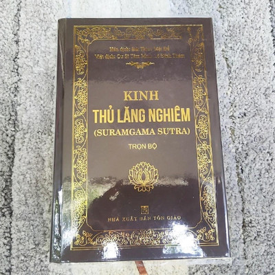 Sách - Kinh Thủ Lăng Nghiêm Trọn Bộ - Bìa Cứng - Chính Thông Book