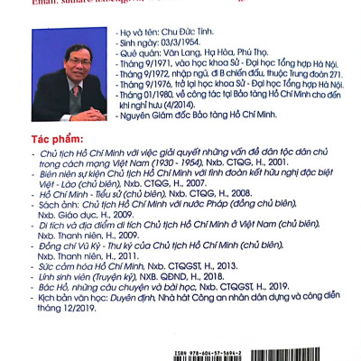 Bông sen trắng giữa lòng Hà Nội 