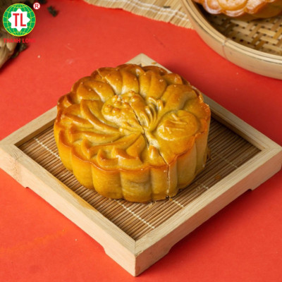 Hộp Bánh Trung Thu 2 bánh 1 trứng 150g - Combo Super A1 - Thành Long (300g) - VIỆT NAM