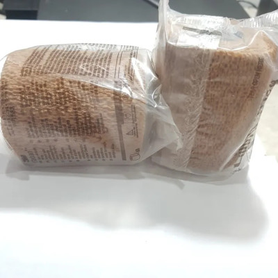 Băng thun cuộn tự dính y tế COBAN 1583, màu Tan, khổ 3inx5yds, (7,5cmx4,5cm)