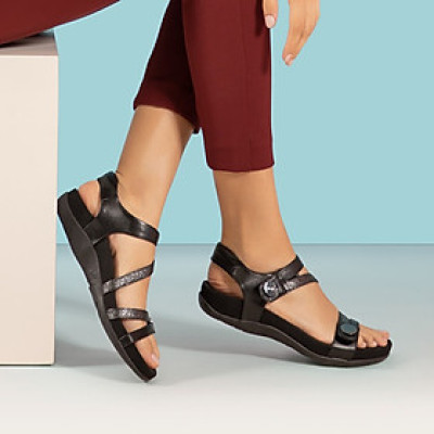 Sandal sức khỏe nữ Aetrex Jess Black - giày quai hậu ôm vòm chân, đệm memoryfoam