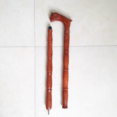 Gậy batoong bằng gỗ hương chống trơn trượt cho người già