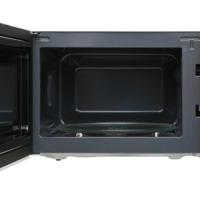 Lò vi sóng Toshiba ER-SM20(W1)VN - Dung tích 20L - Công suất 800W - Xuất xứ Thái Lan - Chức năng hẹn giờ lên đến 35 phút Cài đặt rã đông theo trọng lượng Có bảng điều khiển bằng Tiếng Việt . Hàng chính hãng, bảo hành 12 tháng, chất lượng Nhật Bản