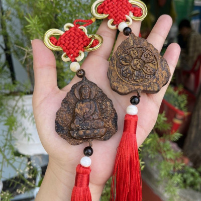 Dây treo xe ô tô, xe hơi phật A Di Đà gỗ trầm hương tự nhiên