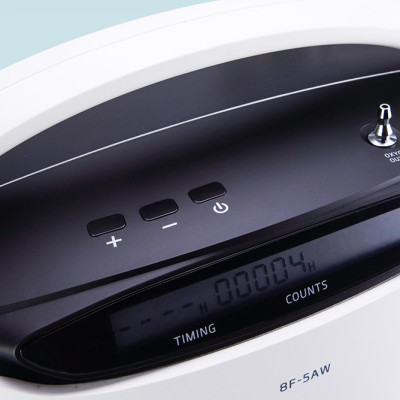 Máy Tạo Oxy Y Tế 93% Yuwell 8F-5AW - Hỗ Trợ Bệnh Nhân Suy tim, Suy phổi, Rối loạn hô hấp - Bảo Hành 1 Năm