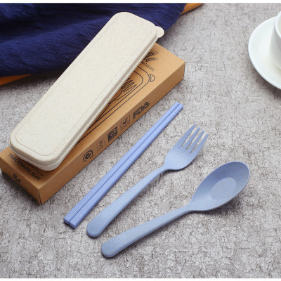 Bộ Đũa Muỗng Nĩa Lúa Mạch Cao Cấp Có Hộp Đựng (giao màu ngẫu nhiên) - Hàng chính hãng