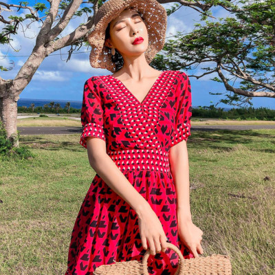 Váy maxi lửng dáng xòe, họa tiết thổ cẩm nổi bật, chất dày đẹp, đầm nữ vintage cổ chữ V, váy đi biển, du lịch đẹp | MX012